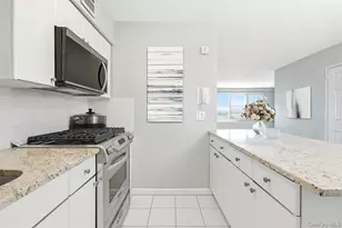 70-25 Yellowstone Blvd, Forest Hills, NY 11375 - Photo 7