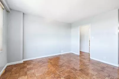70-25 Yellowstone Boulevard #15P, Forest Hills, NY 11375 - Photo 19