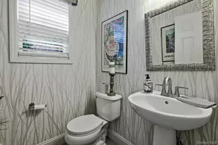 163 Augusta Dr, Medford, NY 11763 - Photo 17