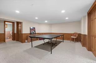 10 Serene Ct, Dix Hills, NY 11746 - Photo 41