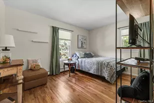 10 Serene Ct, Dix Hills, NY 11746 - Photo 27