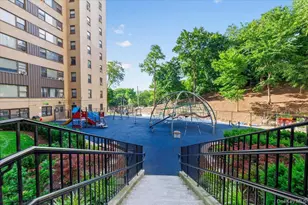 6 Fordham Hill Oval, Bronx, NY 10468 - Photo 17