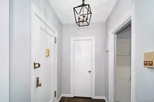 472 Gramatan Ave, Mount Vernon, NY 10552 - Photo 7