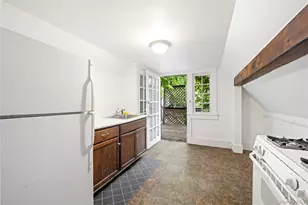 210 Route 100, Katonah, NY 10536 - Photo 15