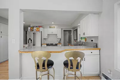 20 Richmond Boulevard, Lake Grove, NY 11755 - Photo 13