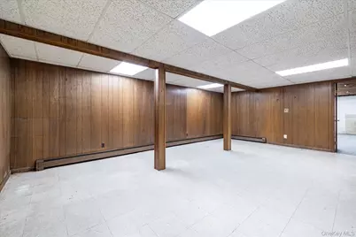 332 Marcy Street, West Babylon, NY 11704 - Photo 19
