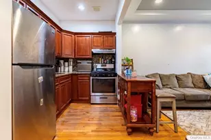 1496 Hicks St, Bronx, NY 10469 - Photo 17