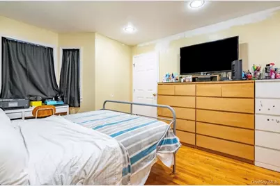 1496 Hicks Street, Bronx, NY 10469 - Photo 7