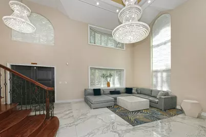 66-26 Marathon Pkwy., Little Neck, NY 11362 - Photo 5