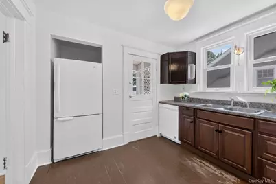 10 S Grand Avenue, Poughkeepsie, NY 12603 - Photo 19