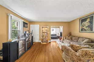 58-02 134th St, Flushing, NY 11355 - Photo 17