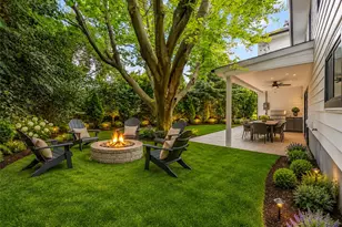 2 Circle Dr, Syosset, NY 11791 - Photo 39