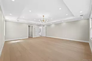 2 Circle Dr, Syosset, NY 11791 - Photo 29