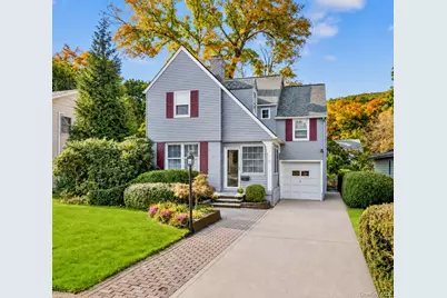 30 Lexington Avenue, Suffern, NY 10901 - Photo 1