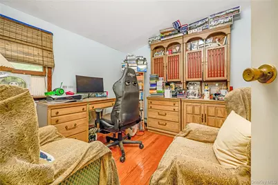 407 Sheridan Boulevard, Inwood, NY 11096 - Photo 17