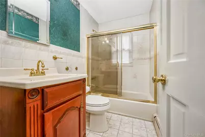 407 Sheridan Boulevard, Inwood, NY 11096 - Photo 13