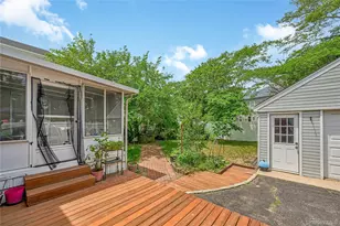 407 Sheridan Blvd, Inwood, NY 11096 - Photo 21