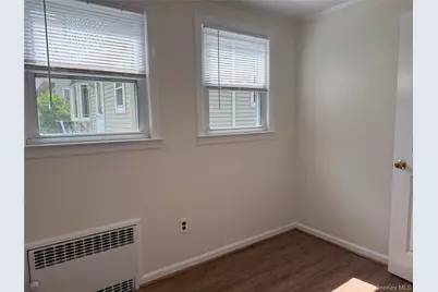 24 Adelaide Street #1, Floral Park, NY 11001 - Photo 5