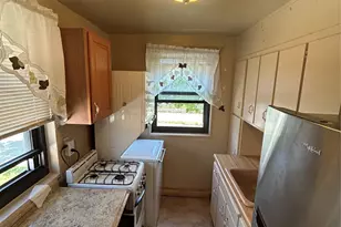158-06 Cross Island Pkwy, Whitestone, NY 11357 - Photo 7