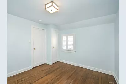 61 Locust Avenue apt. #1, Sea Cliff, NY 11579 - Photo 9