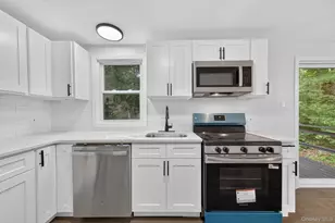 145 Van Wagner Rd, Poughkeepsie, NY 12603 - Photo 9