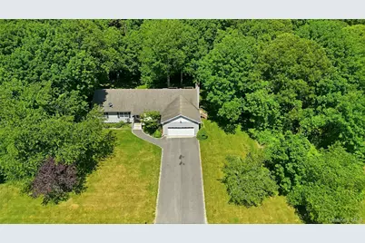 2675 Kerwin Boulevard, Greenport, NY 11944 - Photo 23