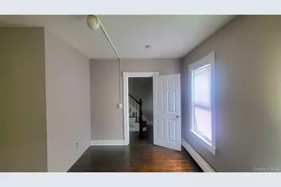 338 Mansion Street, Poughkeepsie, NY 12601 - Photo 5