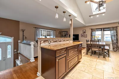 3166 Perry Avenue, Oceanside, NY 11572 - Photo 7