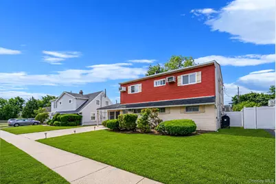 36 Sunrise Lane, Levittown, NY 11756 - Photo 3