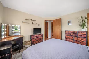36 Sunrise Ln, Levittown, NY 11756 - Photo 25