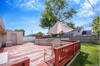 36 Sunrise Lane, Levittown, NY 11756 - Photo 29