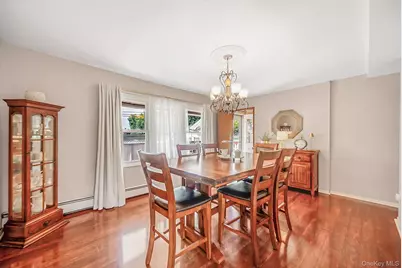 36 Sunrise Lane, Levittown, NY 11756 - Photo 11