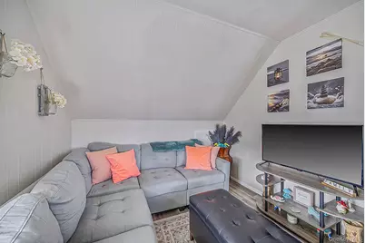 36 Sunrise Lane, Levittown, NY 11756 - Photo 21