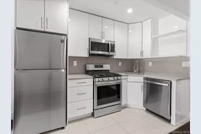 1440 31st Avenue #2F, Astoria, NY 11106 - Photo 5