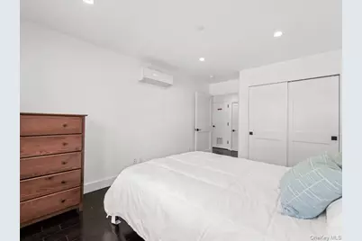 1440 31st Avenue #2F, Astoria, NY 11106 - Photo 9
