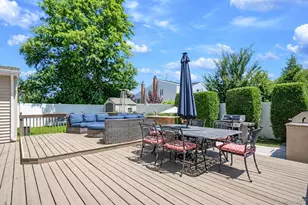 51 Skylark Rd, Massapequa Park, NY 11762 - Photo 37