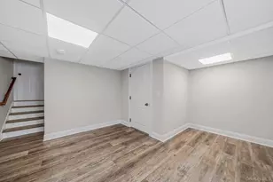 51 Skylark Rd, Massapequa Park, NY 11762 - Photo 31
