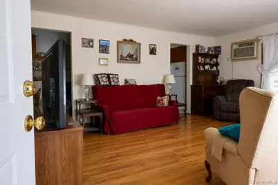 19 East Avenue, Walden, NY 12586 - Photo 3