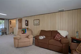 8 Abbie Ln, Hyde Park, NY 12538 - Photo 21