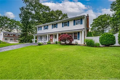23 Hurtin Boulevard, Smithtown, NY 11787 - Photo 35