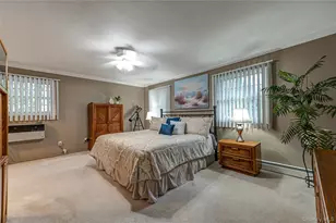 23 Hurtin Blvd, Smithtown, NY 11787 - Photo 19