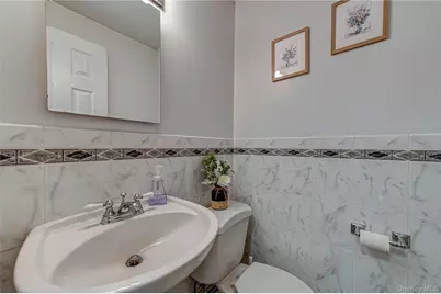 23 Hurtin Boulevard, Smithtown, NY 11787 - Photo 17
