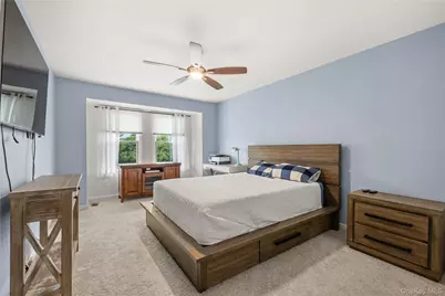 8 Victoria Drive #8, Amityville, NY 11701 - Photo 15