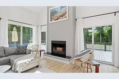 7 Midhampton Court, Quogue, NY 11959 - Photo 7