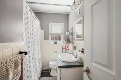1030 North Drive, Merrick, NY 11566 - Photo 11