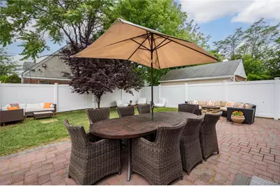 1030 North Drive, Merrick, NY 11566 - Photo 21