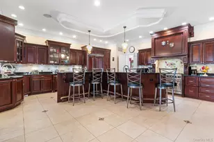 139 Private Rd, Patchogue, NY 11772 - Photo 17