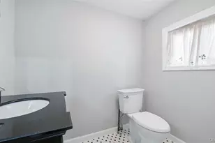 46 Laurel Ave, East Islip, NY 11730 - Photo 7