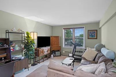 16 Main Street #3V, East Rockaway, NY 11518 - Photo 13