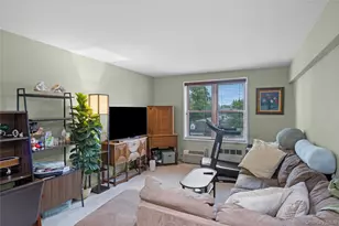 16 Main St, East Rockaway, NY 11518 - Photo 13